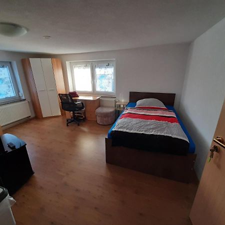 Biberach-Riss-Zimmer-Frei, Einzel-Zimmer Bad Kueche Birkenhard Zewnętrze zdjęcie