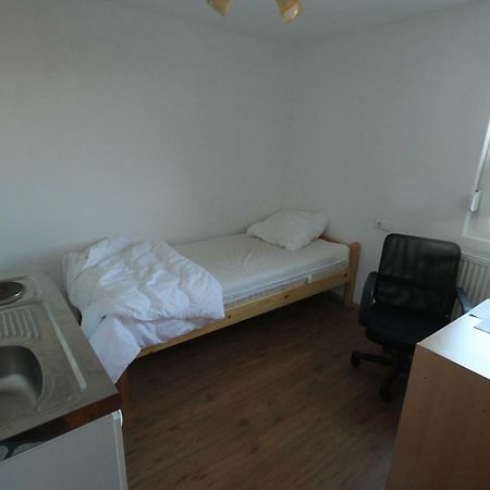 Biberach-Riss-Zimmer-Frei, Einzel-Zimmer Bad Kueche Birkenhard Zewnętrze zdjęcie
