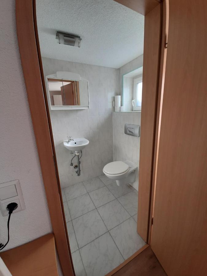 Biberach-Riss-Zimmer-Frei, Einzel-Zimmer Bad Kueche Birkenhard Zewnętrze zdjęcie