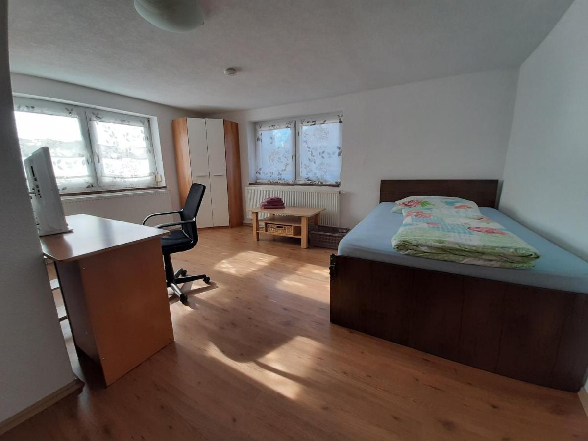 Biberach-Riss-Zimmer-Frei, Einzel-Zimmer Bad Kueche Birkenhard Zewnętrze zdjęcie