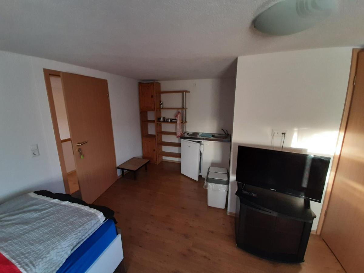 Biberach-Riss-Zimmer-Frei, Einzel-Zimmer Bad Kueche Birkenhard Zewnętrze zdjęcie